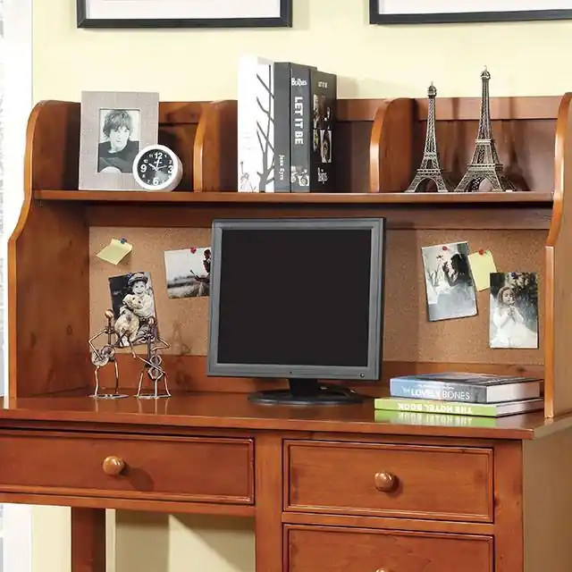 Omnus Oak Hutch - FOA East