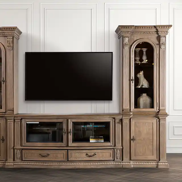 Seven Oaks Entertainment Center - FOA East