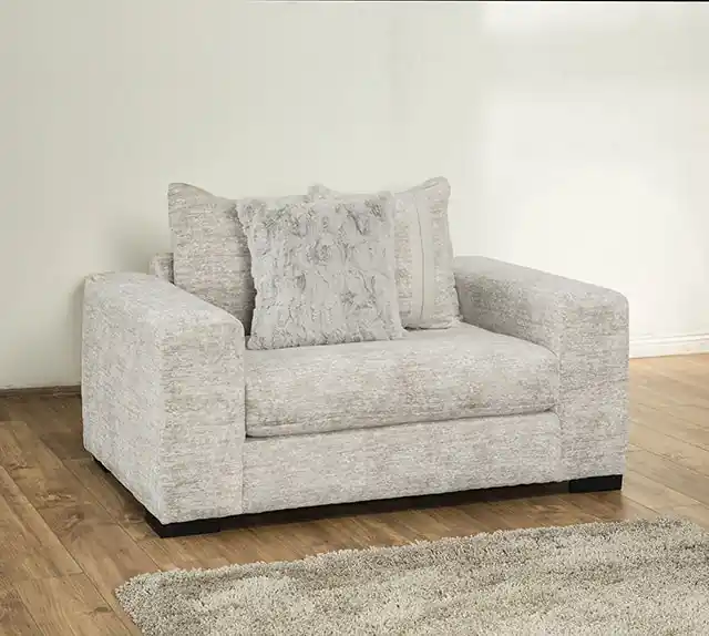Summerset Chair And A Half - FOA East