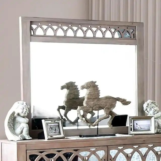 Zaragoza Mirror - FOA East