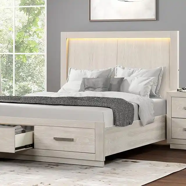 Wellingborough 4 Pc Queen Bedroom Set - FOA East
