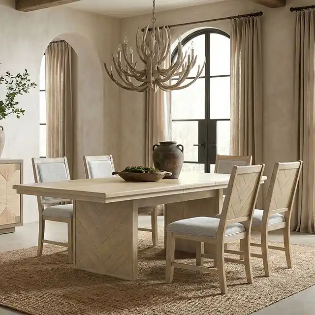 Casoria Dining Table - FOA East