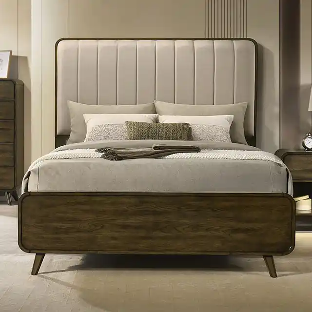 Eastlin E.King Bed - FOA East