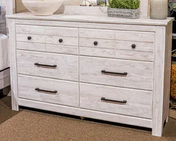 Makidern Dresser - Ashley Furniture