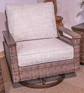 Monterey Point Outdoor Swivel Lounge Chair (Set of 2) - Ashley Furniture