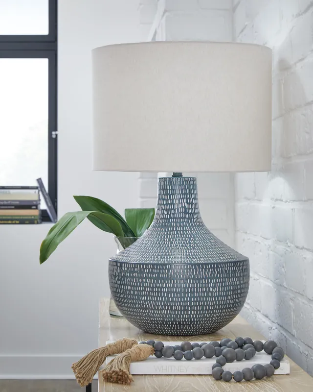 Schylarmont Lamp Set - Ashley Furniture