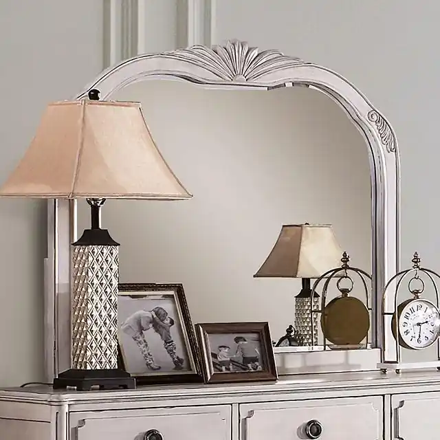 Esther Mirror - FOA East