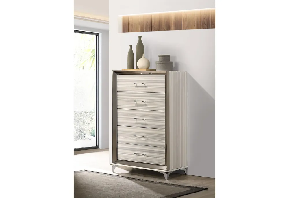 ZAMBRANO WHITE CHEST - Global Furniture USA