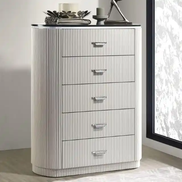 Aldgate Chest - FOA East