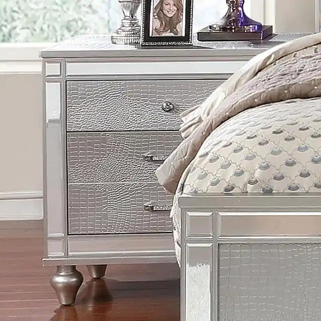 Brachium Silver Night Stand - FOA East
