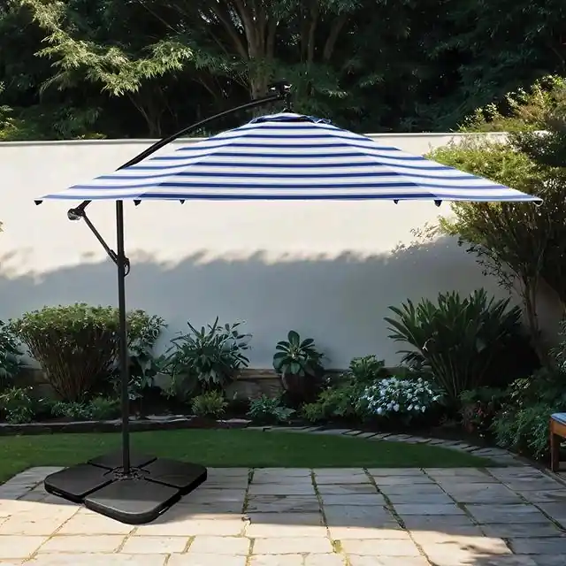 Glam Cantilever Umbrella - FOA East