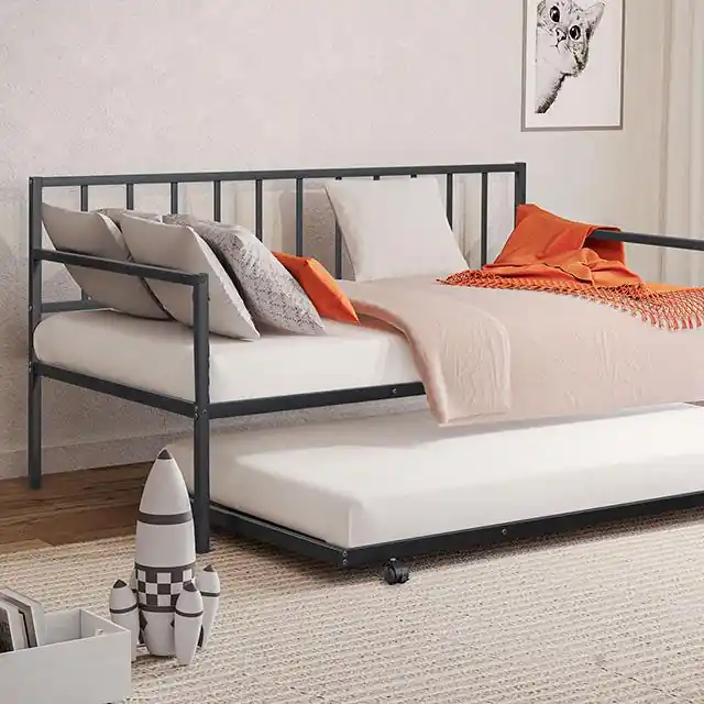 Harmon Metal Daybed - FOA East