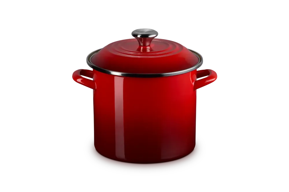 Traditional 8 qt. Stockpot - Le Creuset