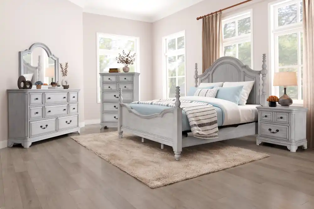 Farmhouse Antique White 6-Piece Bedroom Set