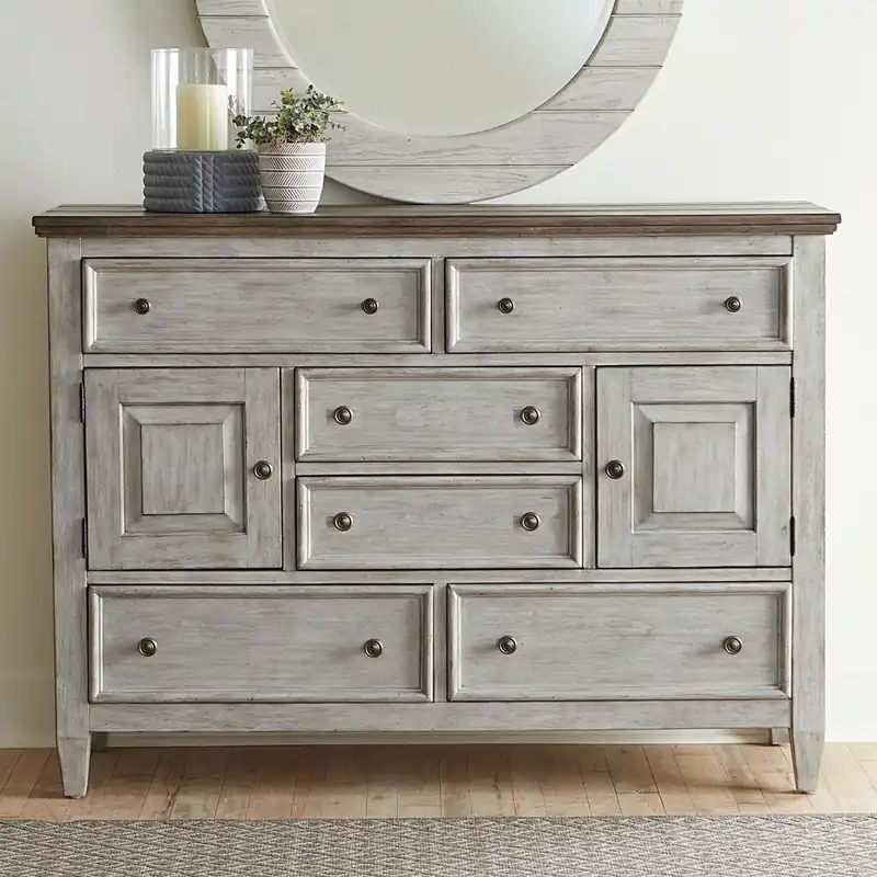 Heartland Drawer Chesser in Antique White - Liberty