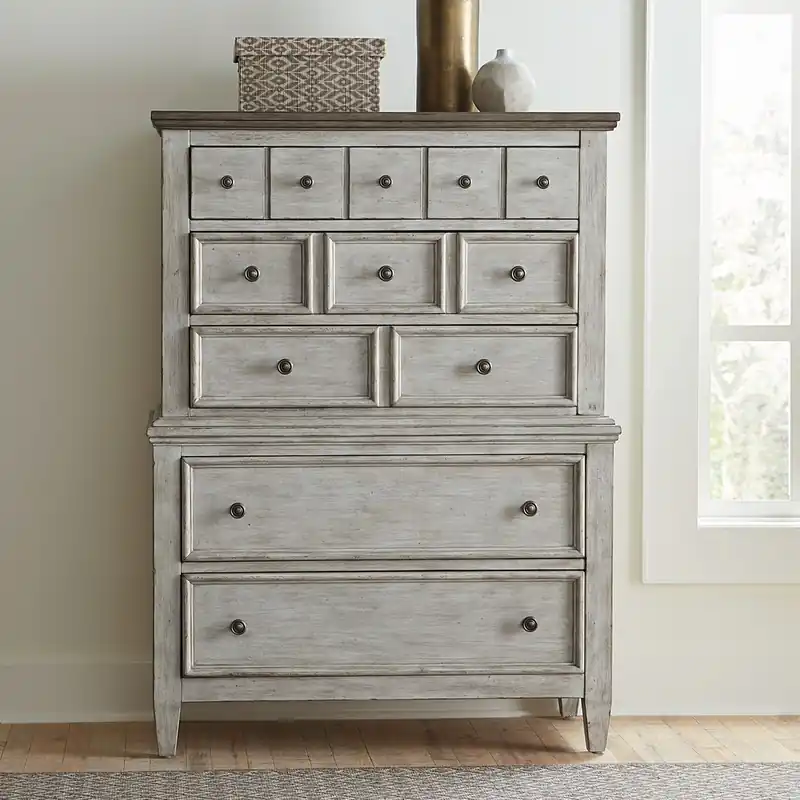 Heartland Drawer Chest in Antique White - Liberty