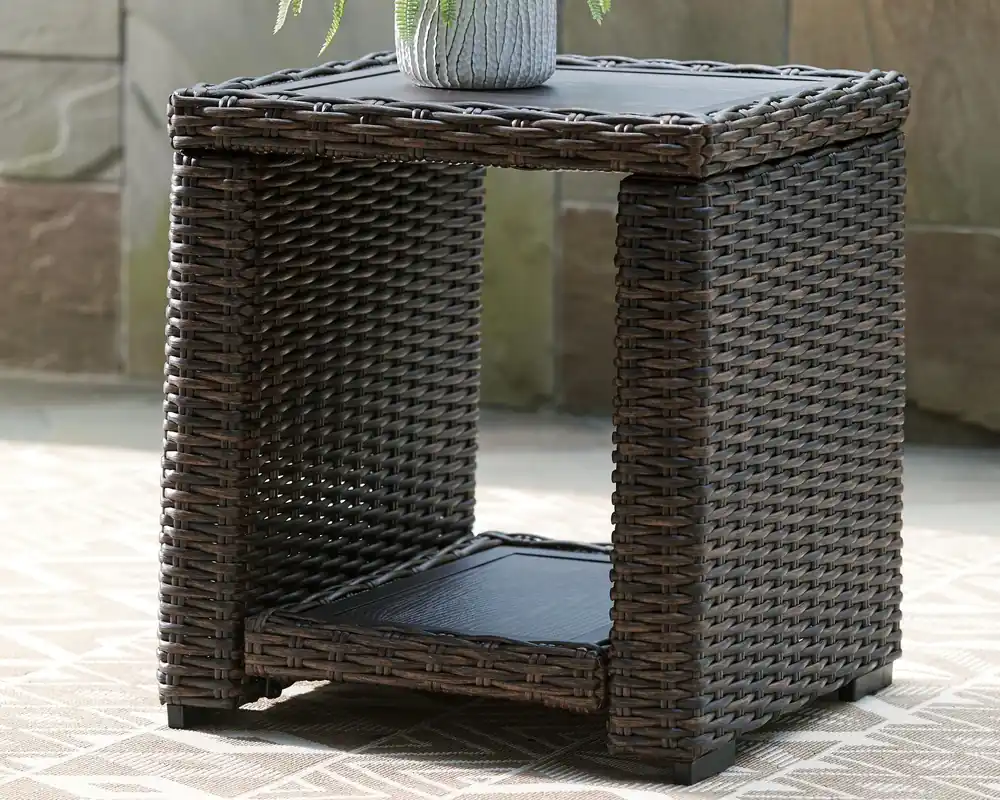 Grasson Lane End Table - Ashley Furniture
