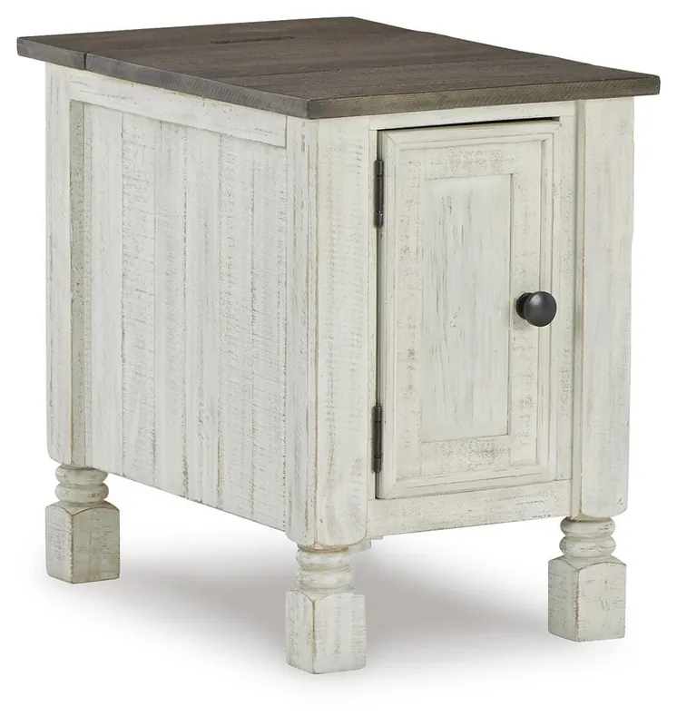 Havalance Chairside End Table - Ashley Furniture