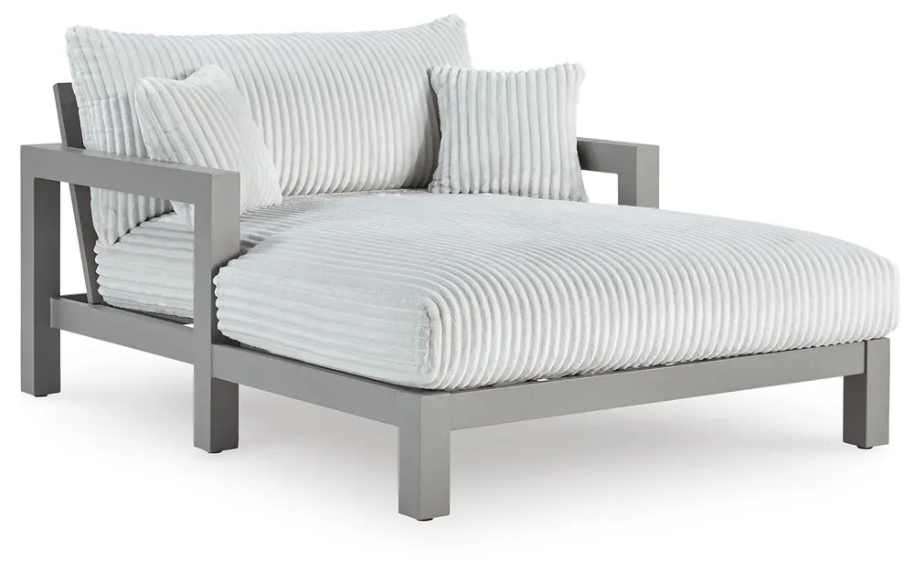 Hurley Park Outdoor Chaise Lounge with Cushion - Ashley Furniture