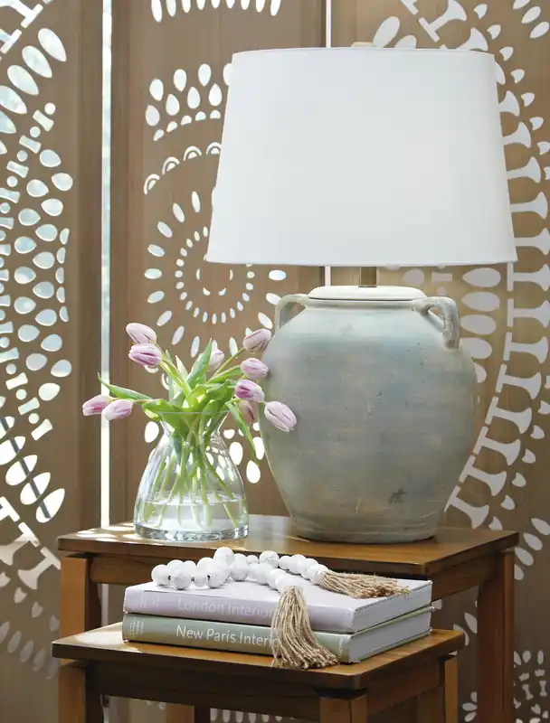 Shawburg Lamp Set - Ashley Furniture