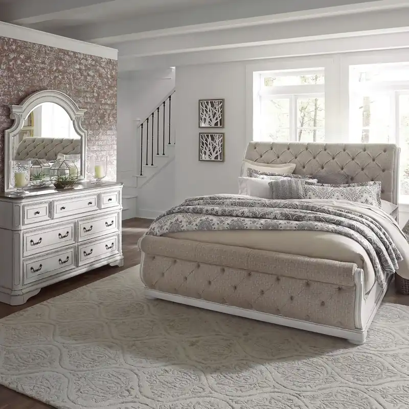 Magnolia Manor King Uph Sleigh Bed, Dresser & Mirror - Liberty