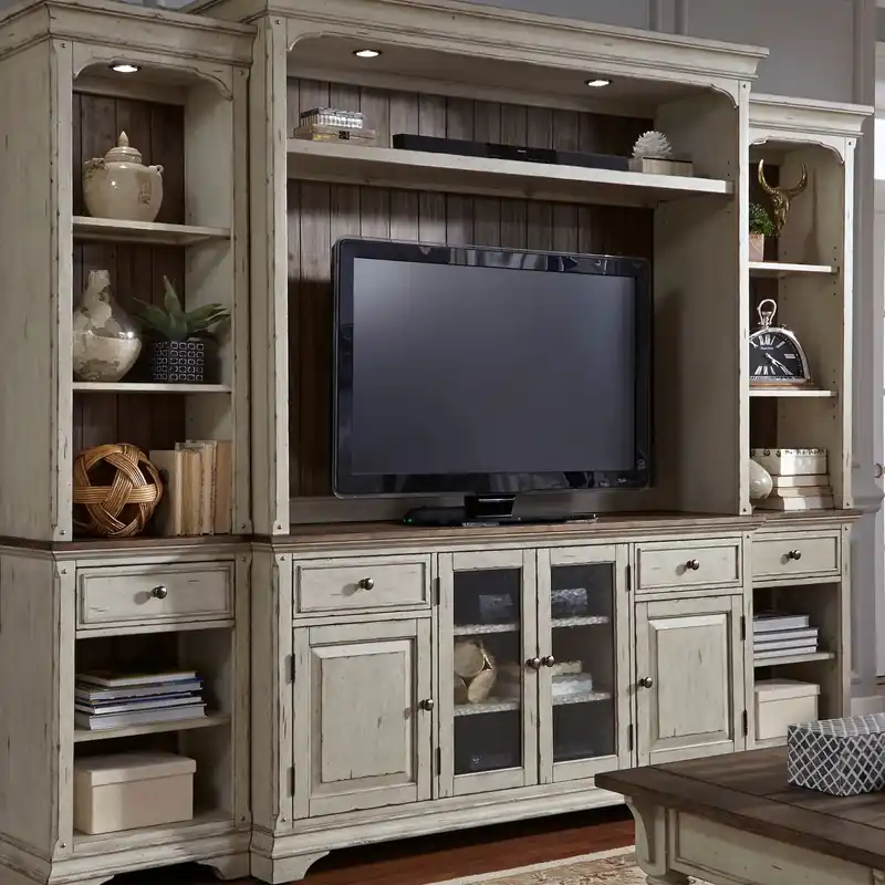 Morgan Creek Entertainment Center - Liberty