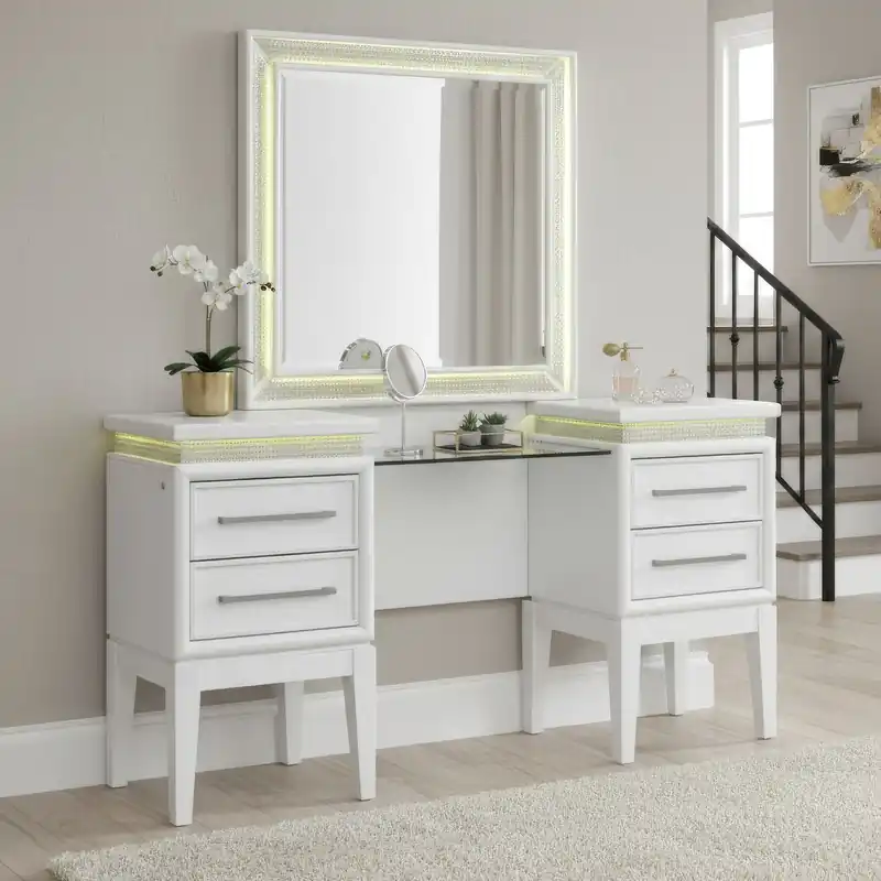 Reflections Vanity - Liberty