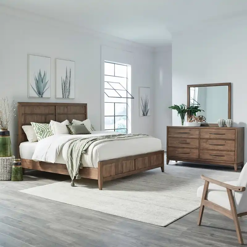 Shaker Lakes King California Panel Bed, Dresser & Mirror - Liberty