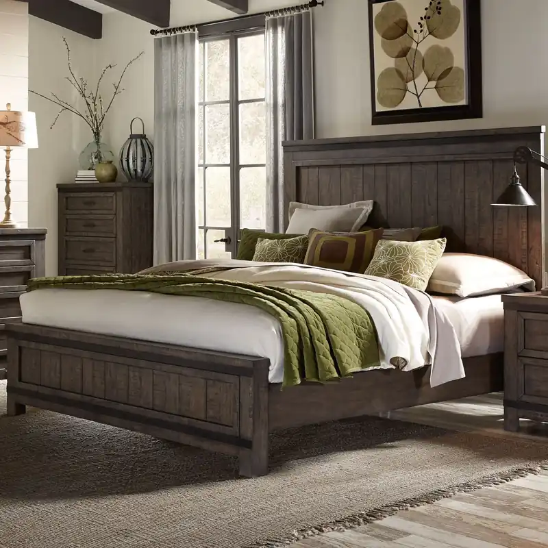Thornwood Hills King Panel Bed - Liberty
