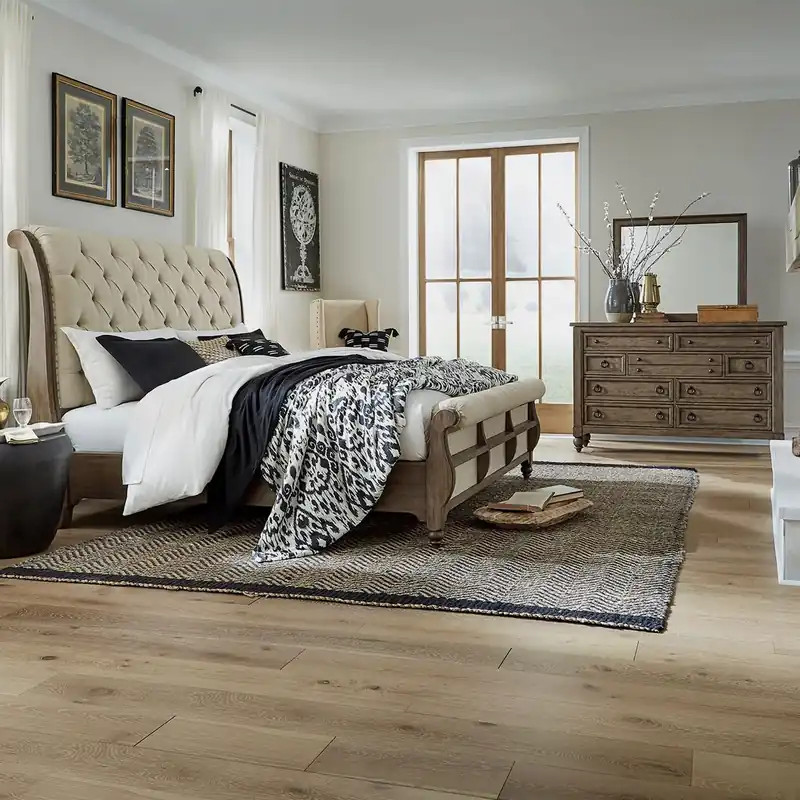 Americana Farmhouse King Sleigh Bed, Dresser & Mirror - Liberty