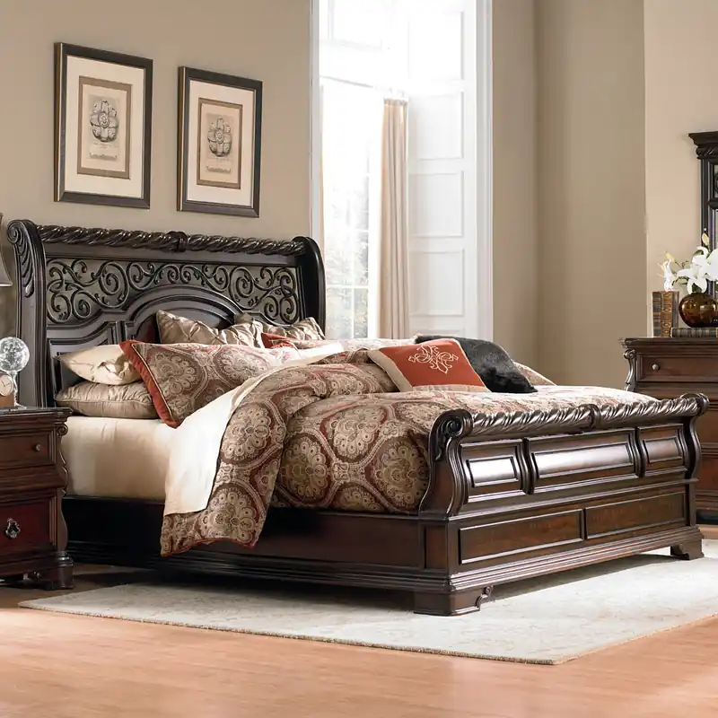 Arbor Place Queen Sleigh Bed - Liberty