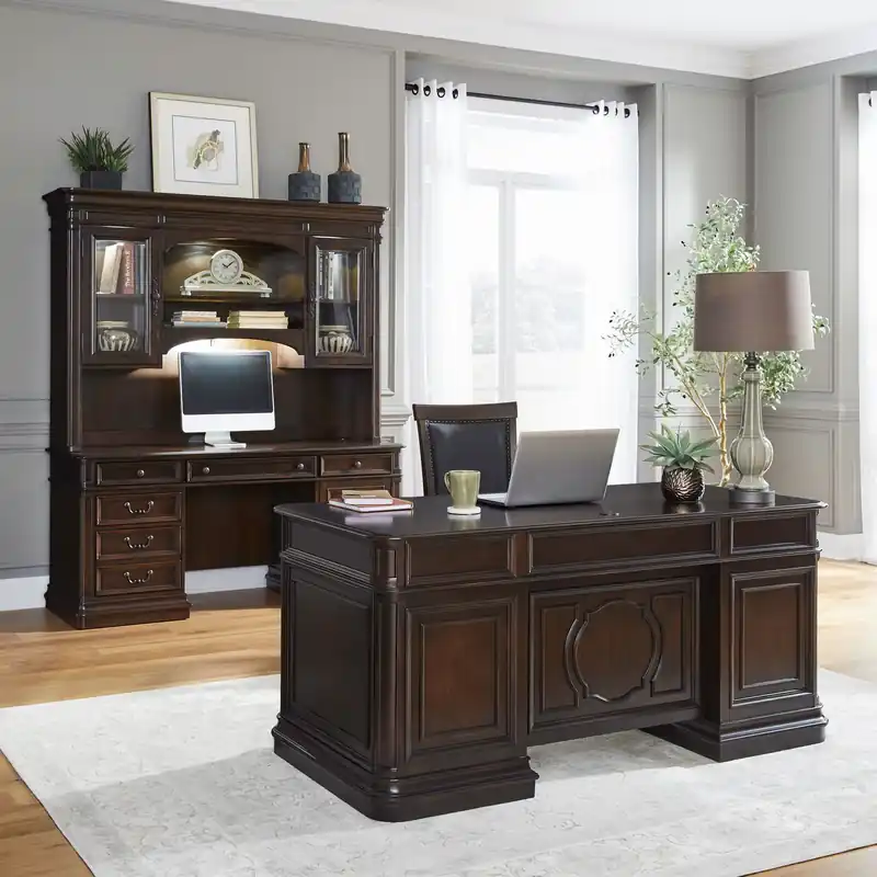 Brayton Manor 5 Piece Jr Executive Set - Liberty