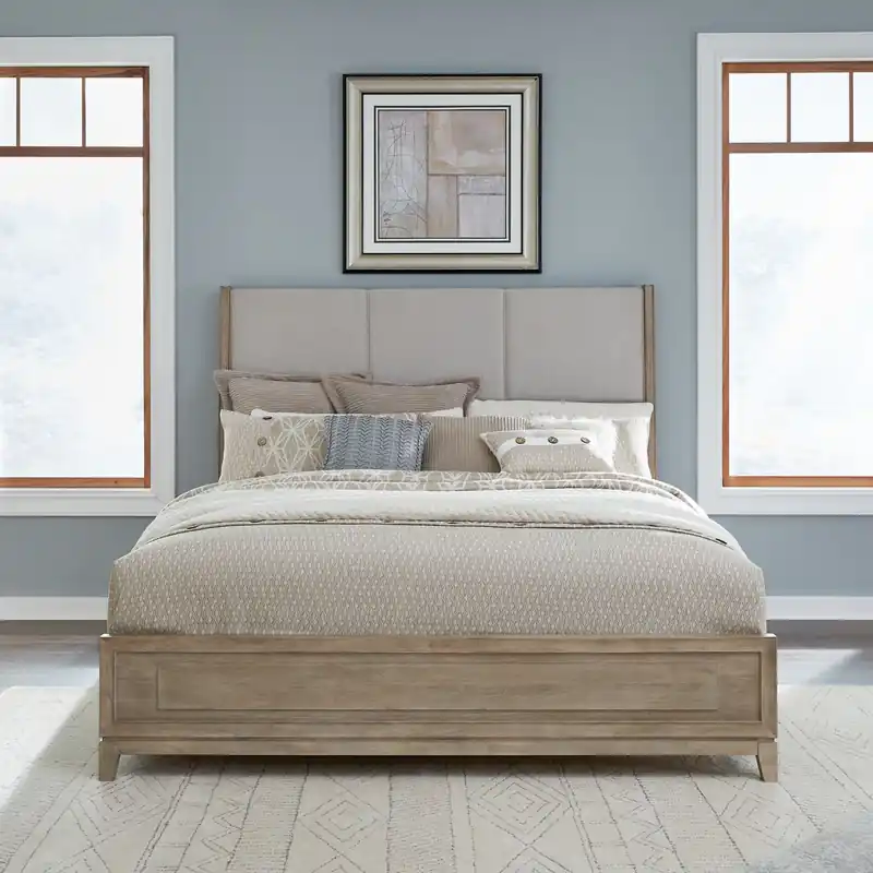 Brentwood King Uph Bed - Liberty