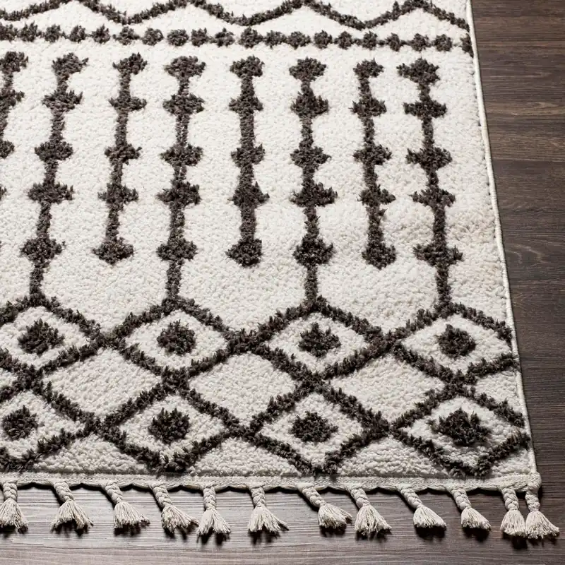 Alhambra Machine Woven Rug - Livabliss
