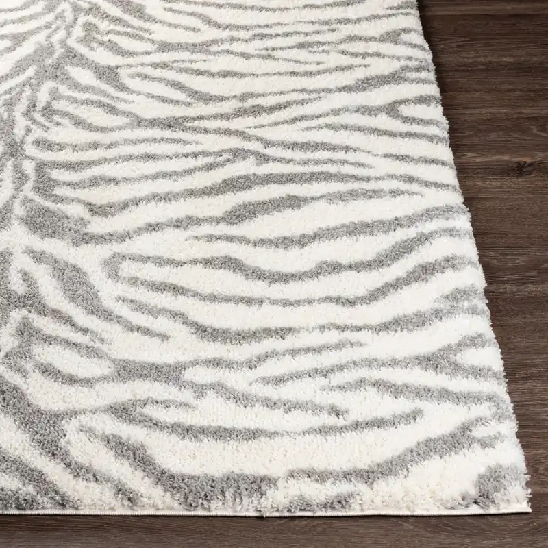Aliyah Shag Machine Woven Rug - Livabliss