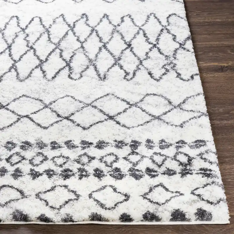 Aliyah Shag Machine Woven Rug - Livabliss
