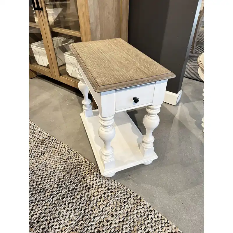Jameson Chairside Table - Riverside Furniture