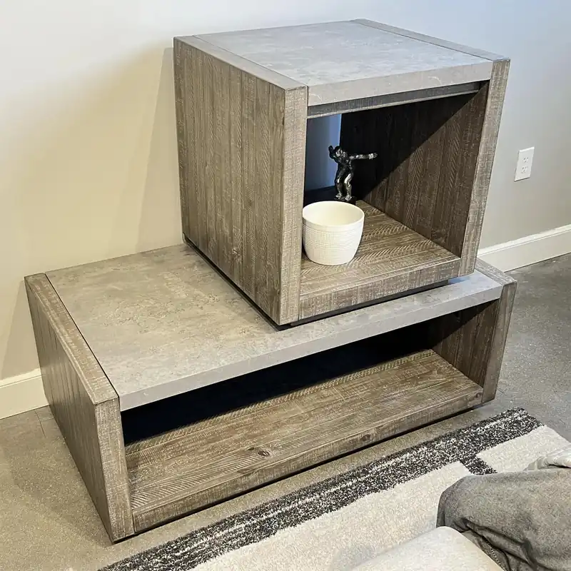 Intrigue End Table - Riverside Furniture