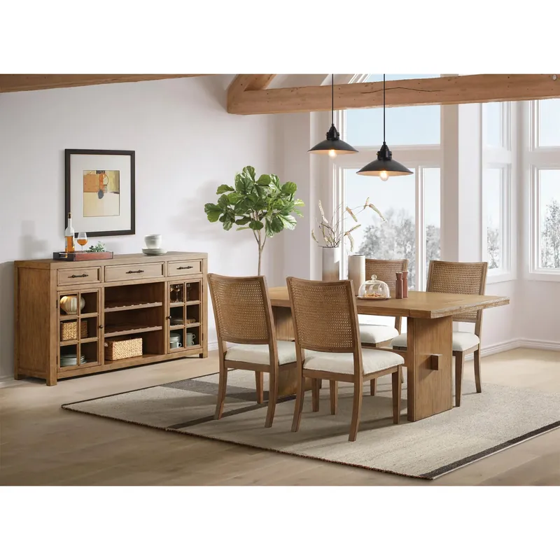 Bozeman Trestle Din Table-top