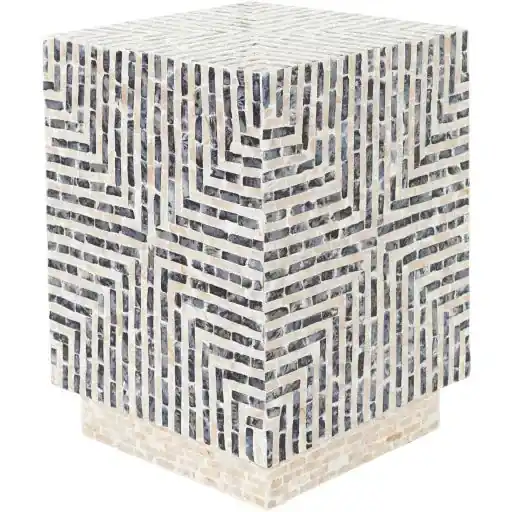 Lharysa End Table - Livabliss