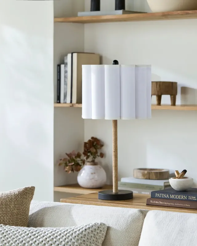 Dinnan Accent Table Lamp - Livabliss