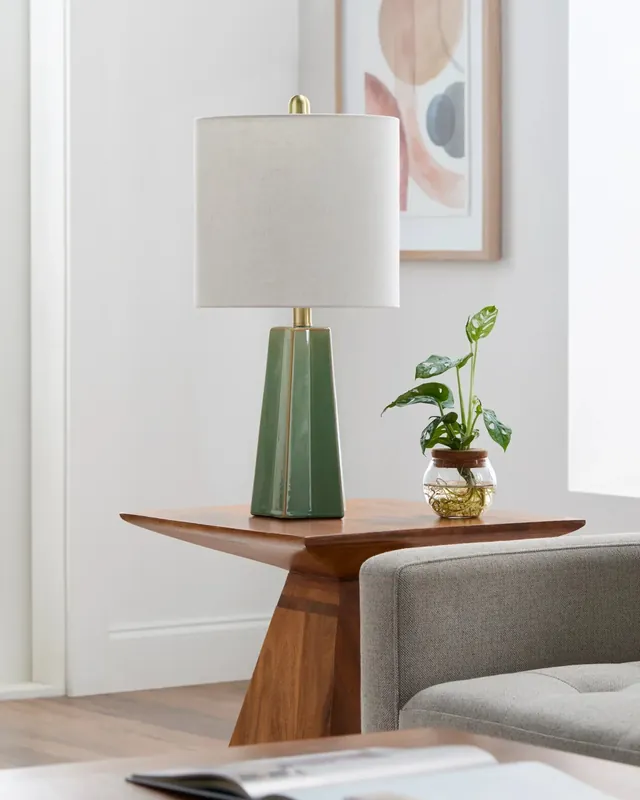 Stellan Accent Table Lamp - Livabliss
