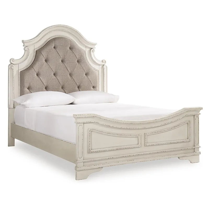 Realyn Queen Upholstered Panel Bed - Signature Design by Ashley®