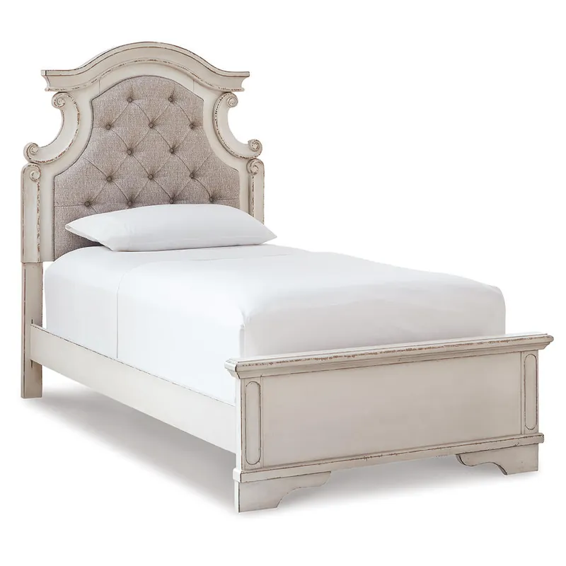 Realyn Twin Panel Bed - Signature Design by Ashley®