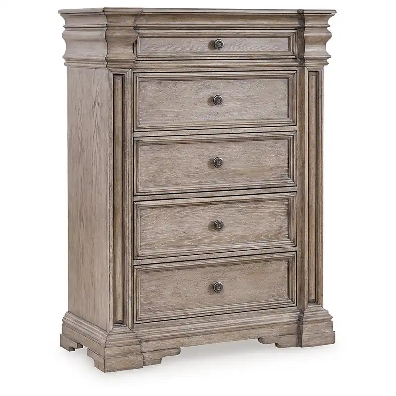 Blairhurst Chest of Drawers - Signature Design by Ashley®