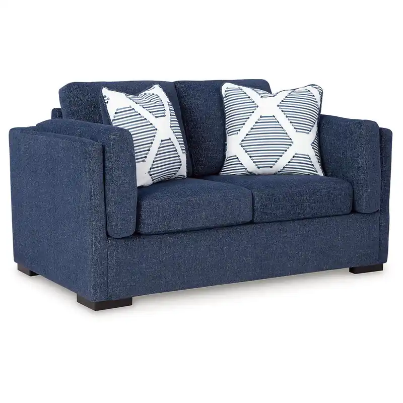 Evansley Loveseat - Benchcraft®
