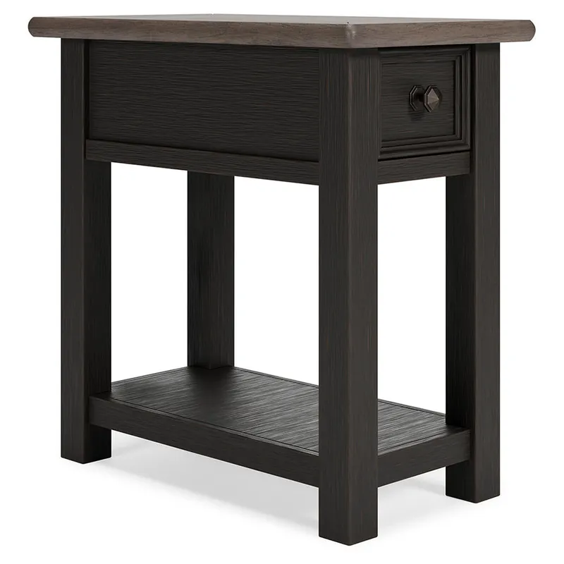 Tyler Creek Chairside End Table - Signature Design by Ashley®