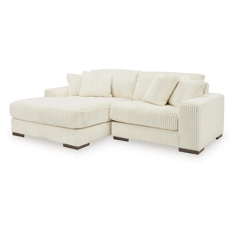 Lindyn 2-Piece Sectional with Chaise