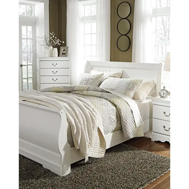 Anarasia Queen Sleigh Bed with Chest of Drawers and Nightstand - Signature Design by Ashley®