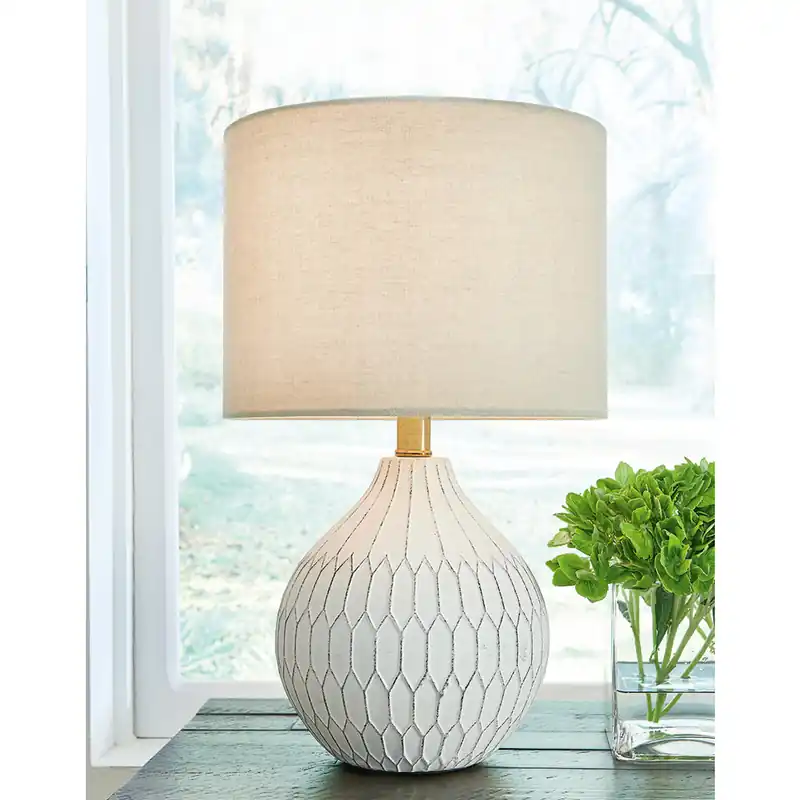 Wardmont Table Lamp (Set of 2) - Signature Design by Ashley®